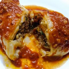 A picture of Cabbage rolls.