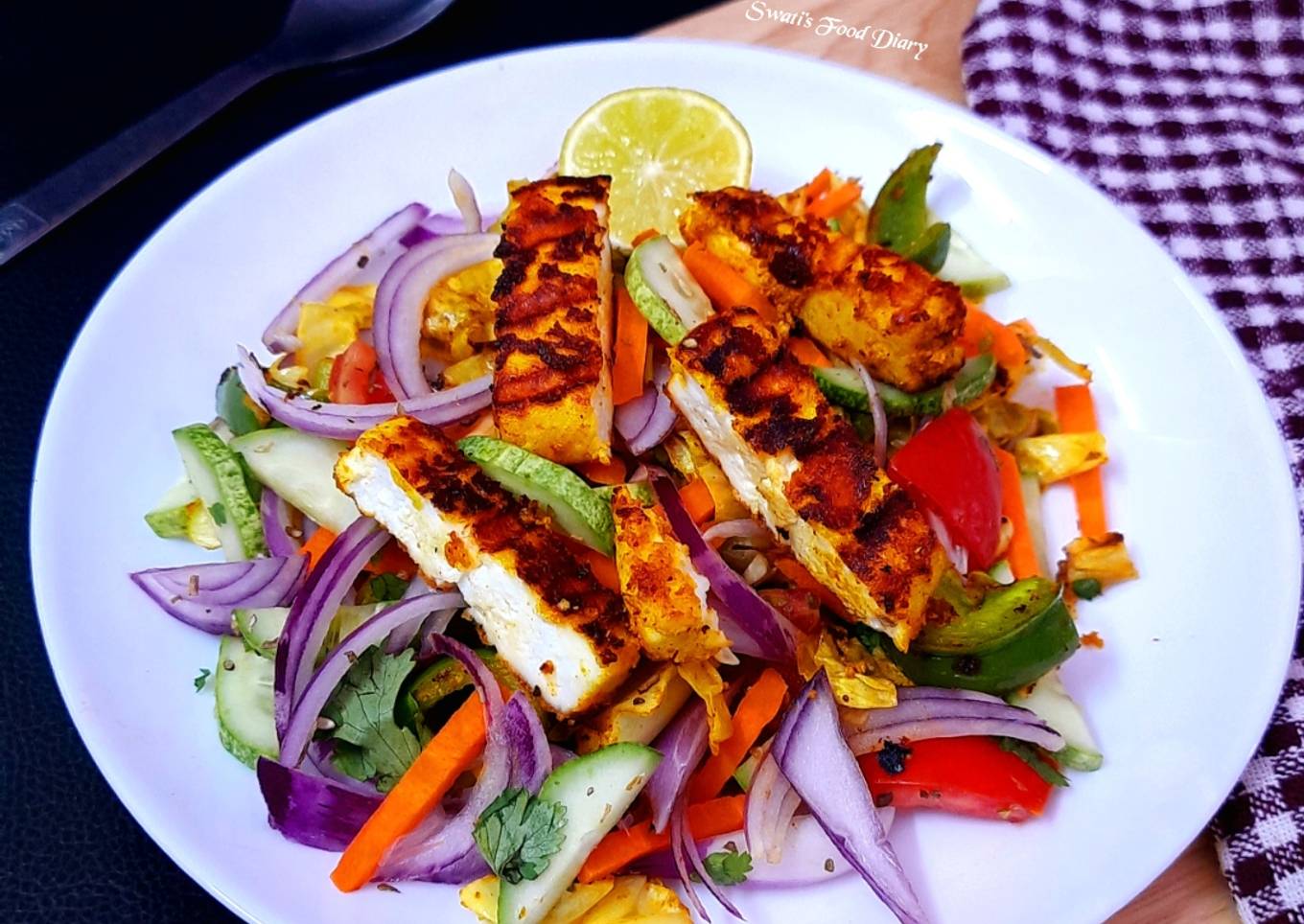 Grilled Paneer Salad
