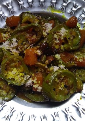 ঝিঙে কুমড়ো ভাজা (jhinge kumro bhaja recipe in Bengali) রেসিপির প্রধান ছবি