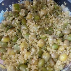 Quinoa and Green Pigeon Peas Salad A picture of Quinoa and Green Pigeon Peas Salad.