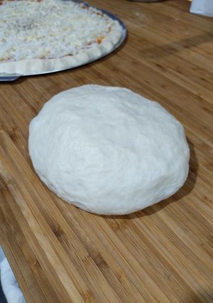 A picture of Pizza Dough.