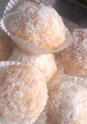 Une photo de Boulettes aux noix de coco 🥥