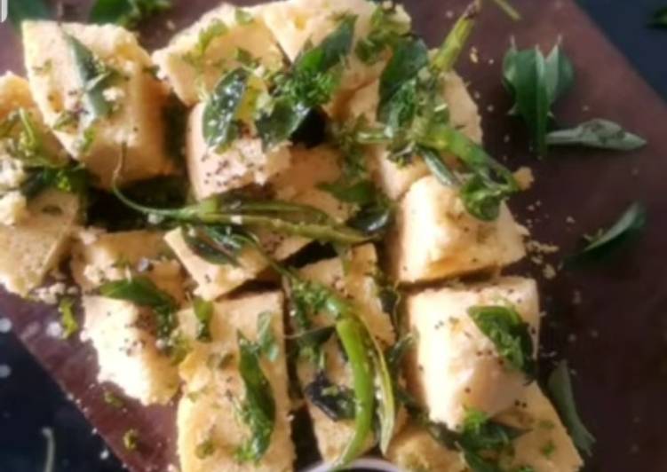 Recipe of Award-winning GUJARATI SPECIAL  SPONGY KHAMAN DHOKLA