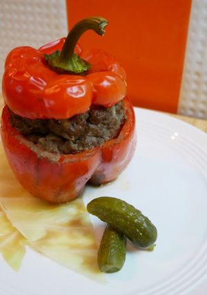 รูปของ Stuffed Pepper Bell in the oven - พริกหยวกยัดไส้อบ