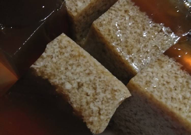 Pudding lumut gula melaka