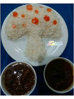 عکسی از دستور خورشت فسنجون (تزیین برنج به شکل قارچ)