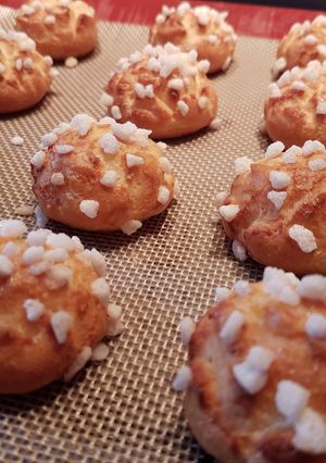 Une photo de Recette de la pâte à choux (chouquettes)