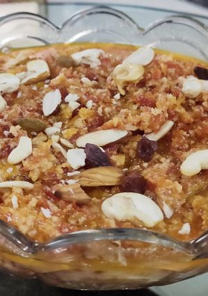 A picture of Gajar Ka Halwa with instant mava.