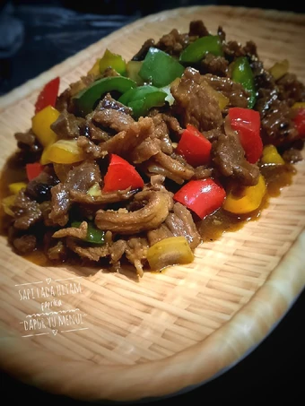 Langkah Gampang Menyiapkan Resep Sapi Lada Hitam Paprika yang Lezat