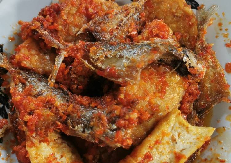 Resep Ikan Selar Tempe Tahu Balado yang Bisa Manjain Lidah