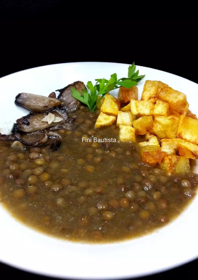 Una foto de Lentejas con setas (veganas)