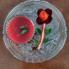 A picture of Beetroot tomato soup.