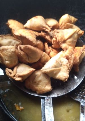 A picture of Samosas.