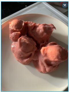 Une photo de Sorbet à la fraise au thermomix