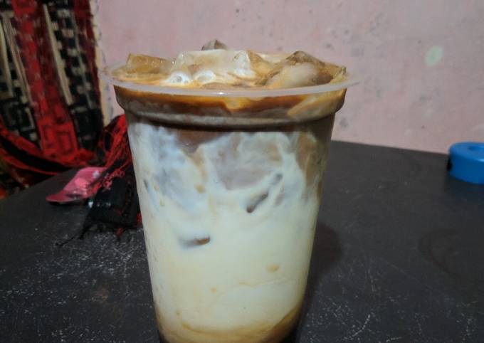 Es kopi susu gula aren ala cafe