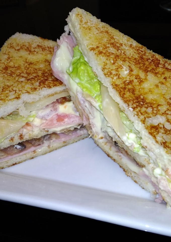 Una foto de Sándwich con fundamento