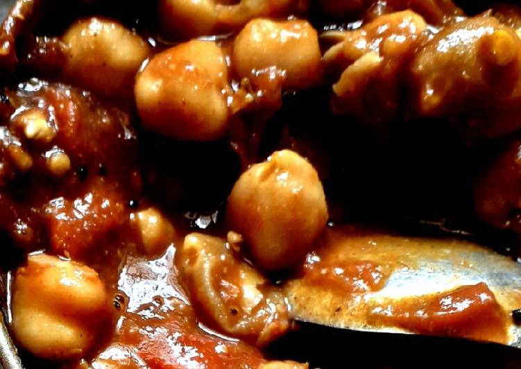 Recipe of Homemade Chole (North Indian)