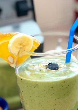 A picture of Sweet Leaf Green Smoothie.