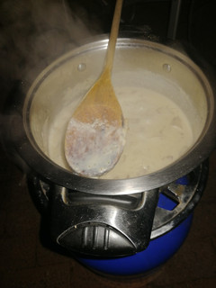 A picture of Campfire Mushroom Sauce.