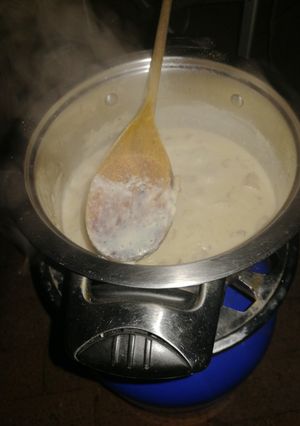 A picture of Campfire Mushroom Sauce.