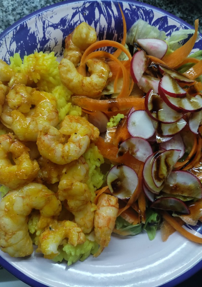 Una foto de Budha bowl con camarones 🥗