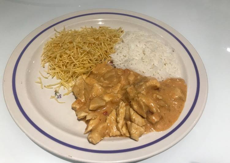 Strogonoff de frango