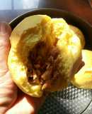 Bánh mì bí đỏ nhân thịt gà khìa