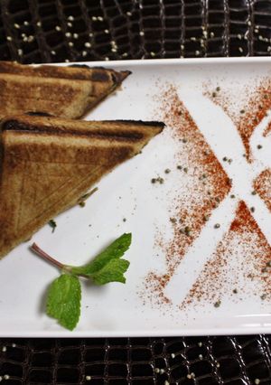 A picture of Stuffed Bajra Sandwich.