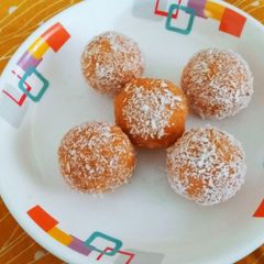Easy Orange Balls (No Cook/Bake) A picture of Easy Orange Balls (No Cook/Bake).