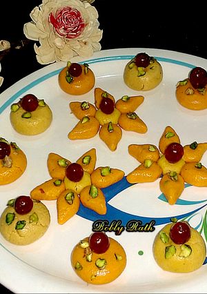A picture of Condensed milk Sondesh.