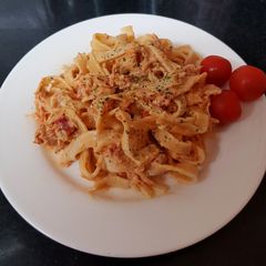 A picture of My Tuna Tagliatelle in red Pepper & Ricotta Cheese Pesto. 😍.