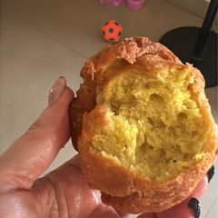 A picture of Spiced Buns.