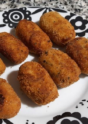 Una foto de Croquetas de bacalao y bechamel "saludable"