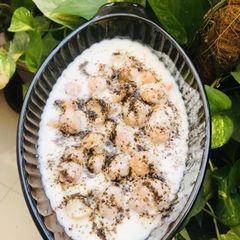 A picture of Meethay dahi baray.