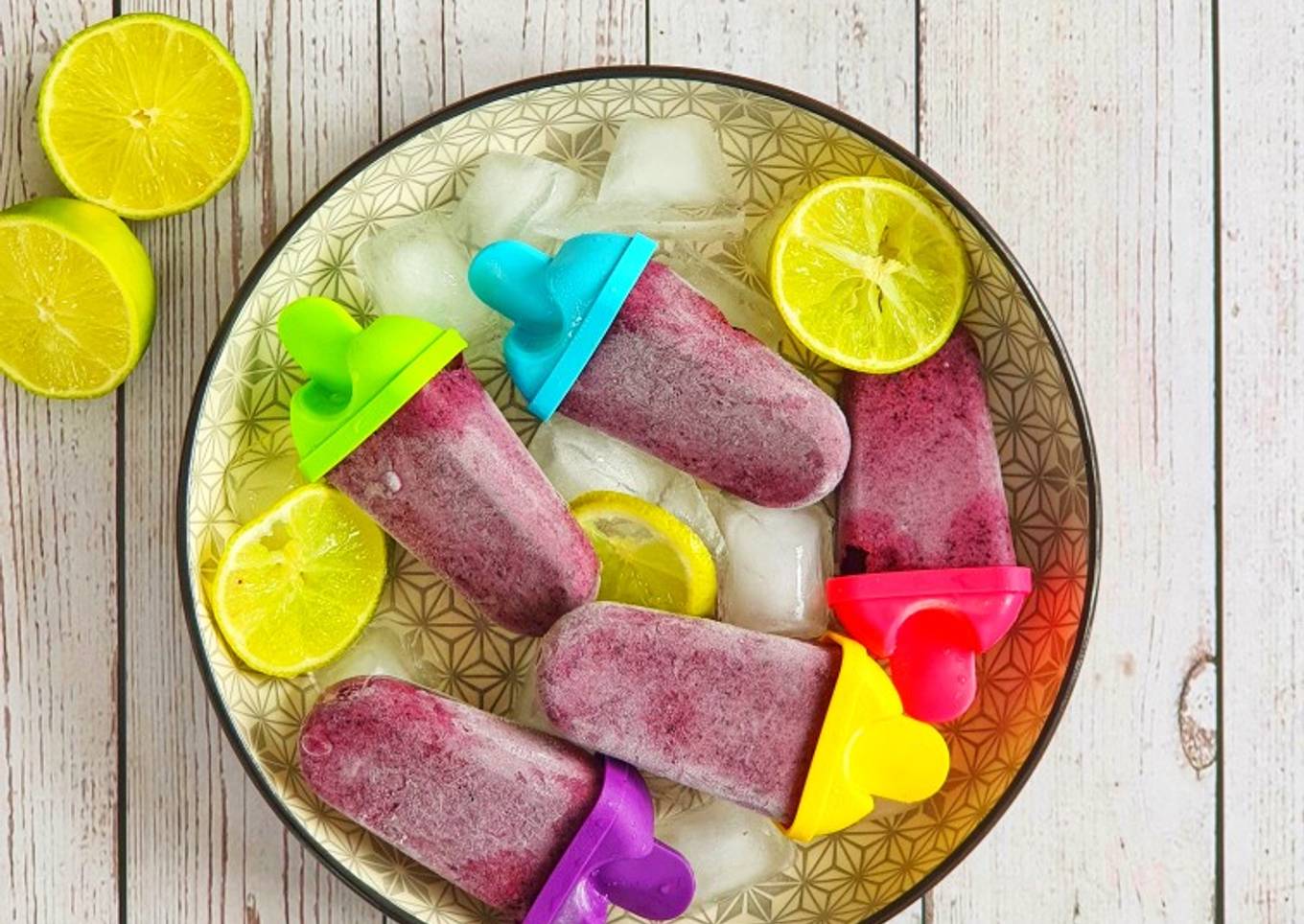 Blueberry Banana Smoothie ice popsicles 💜💜