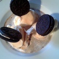 A picture of Light & Dark Dublin Dessert.