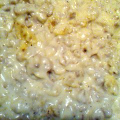 A picture of Sausage Gravy.