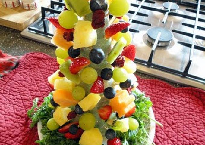 fruit christmas tree Recipe by ladyGee - Cookpad
