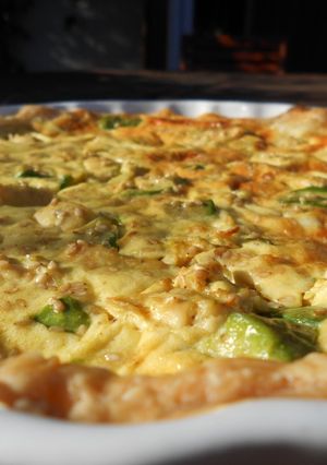 Une photo de Tarte poulet au curry avocat sésame