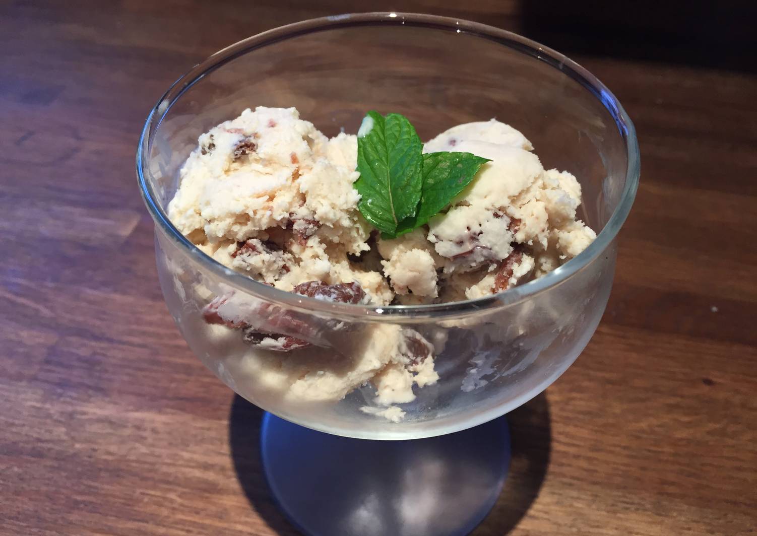 Rum And Raisin Ice cream Recipe by Jenny Atkinson Cookpad