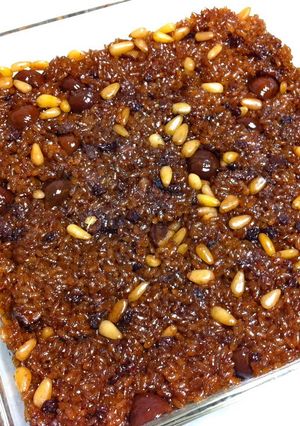A picture of Yaksik - Traditional Korean Sweet Rice.