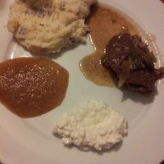 A picture of Pot roast surprise *crock pot*.