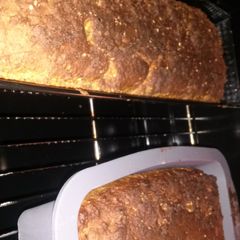 A picture of Rugbrød u/ surdej.