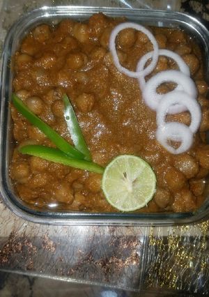 A picture of Pindi chole.