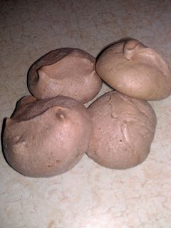A picture of Chocolate Meringue Cookies.
