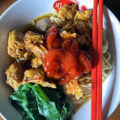 รูปของ Mie ayam kampung