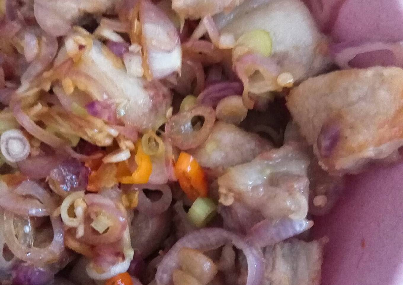 Babi goreng sambal matah