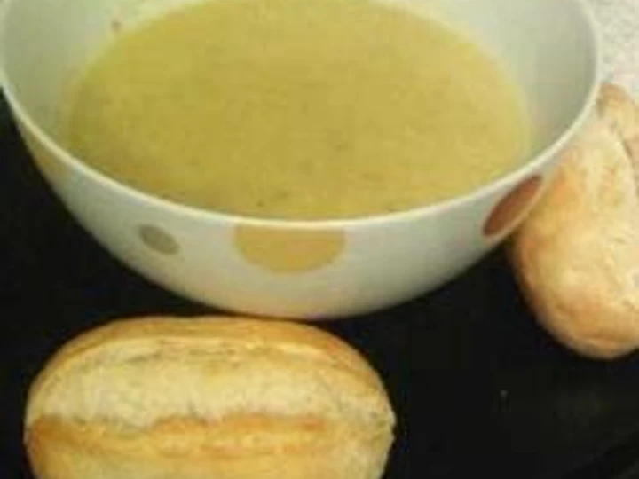 Easy Steps Make Recipes Leek and Potato soup the So Delicious Make You Drink.