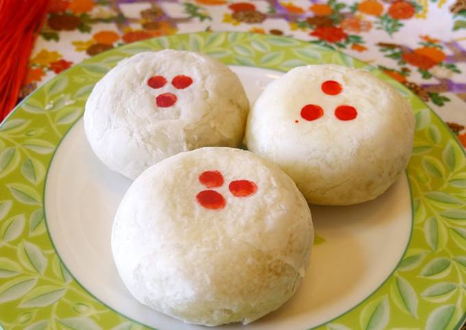 Simple Way to Make Homemade Su Shi White Moon Cakes