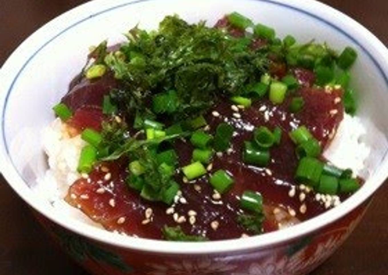 Marinated tuna donuts